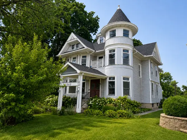642 W Stephenson Street, Freeport, IL 61032