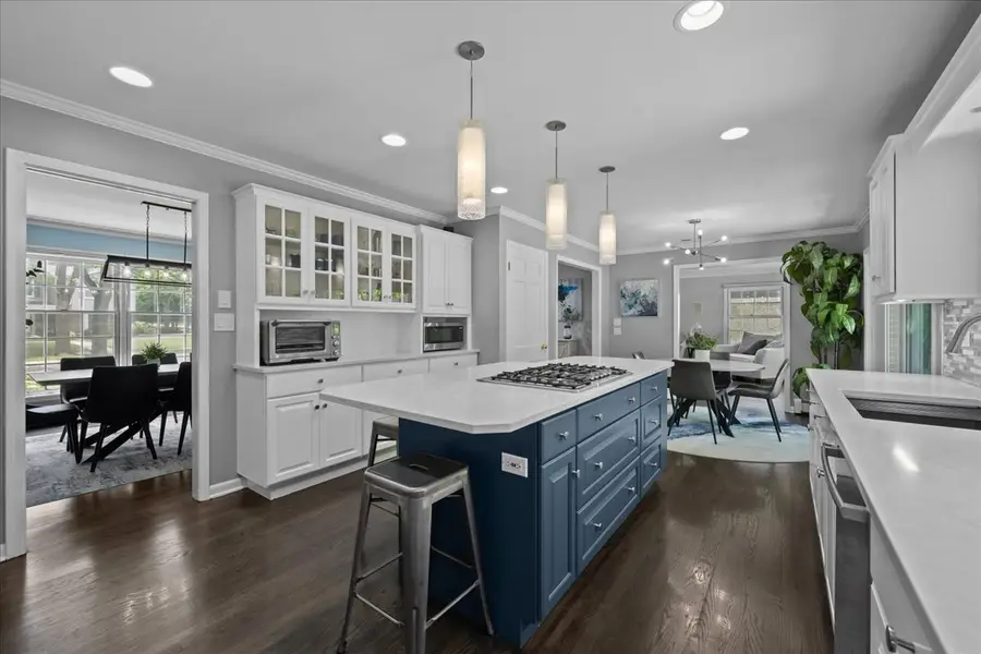 Address Withheld By Seller, Deerfield, IL 60015 - #3
