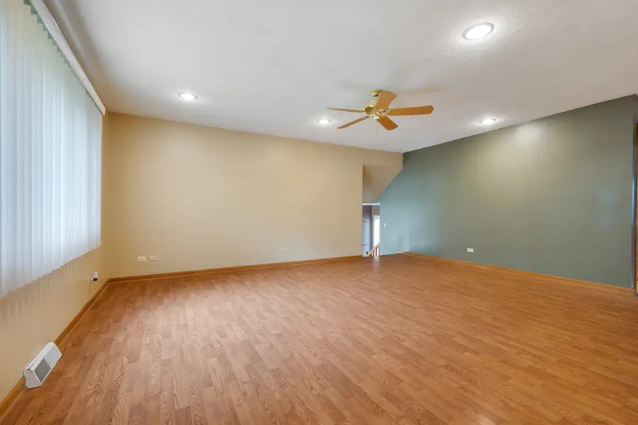 1381 Volkamer Trail, Elk Grove Village, IL 60007 - #2