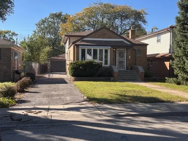12226 S Racine Avenue, Chicago, IL 60643
