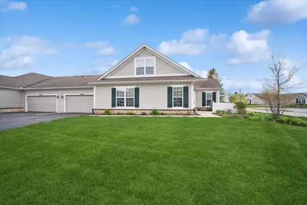 640 Schumann Street, Woodstock, IL 60098