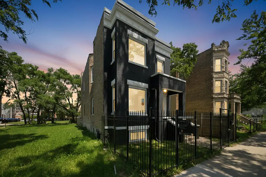 4108 W Wilcox Street, Chicago, IL 60624 - #2