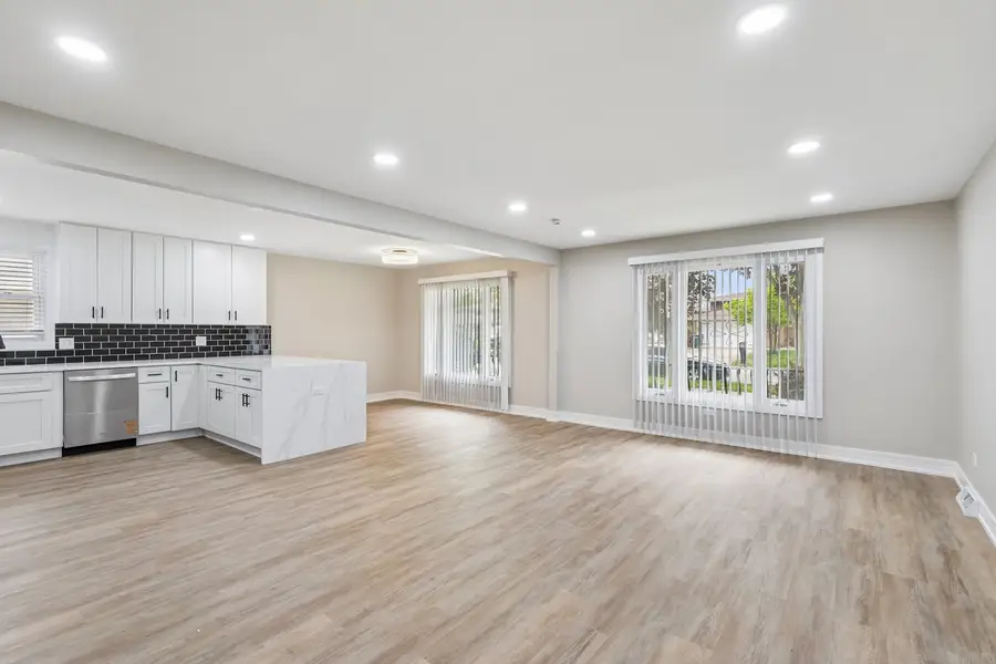 15631 East End Avenue, Dolton, IL 60419 - #2