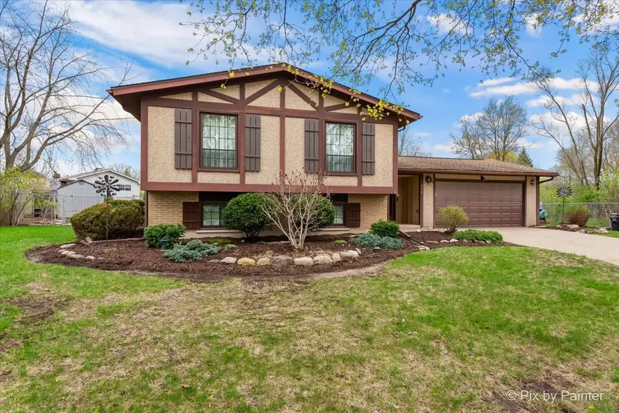 830 Buckingham Court, Crystal Lake, IL 60014 - #2