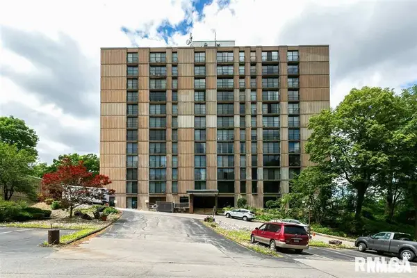 1800 7th Street #6D, East Moline, IL 61244