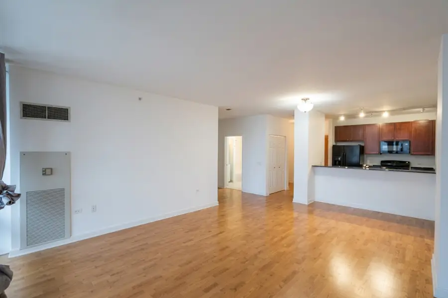 100 E 14th Street #1808, Chicago, IL 60605 - #2