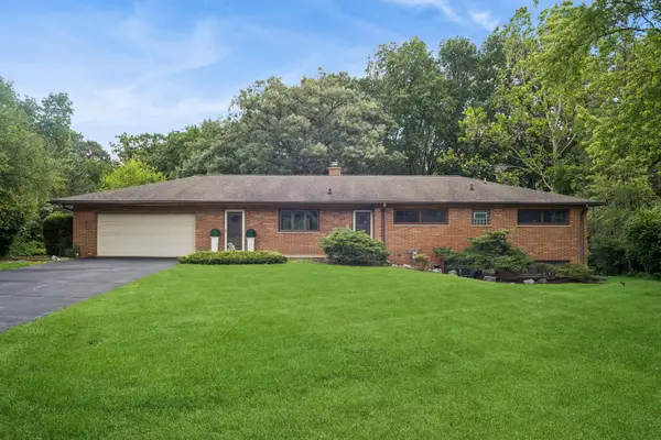 1225 Oakdale Drive, Elgin, IL 60123
