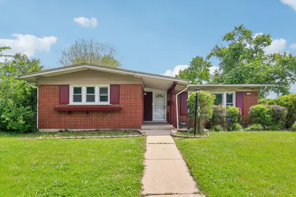 840 W Arquilla Drive, Glenwood, IL 60425