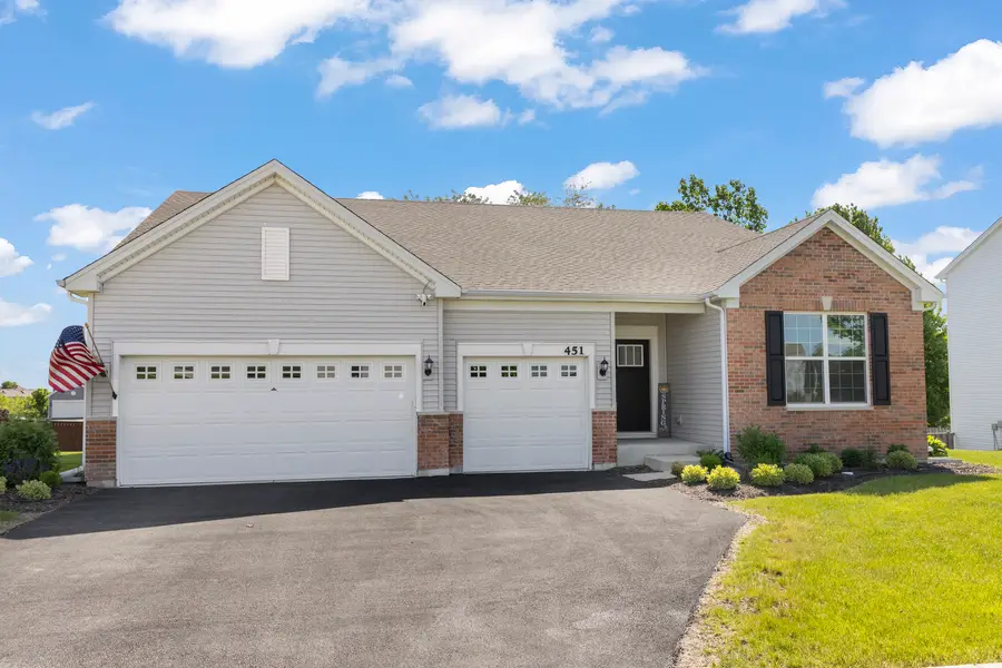 451 Parkside Lane, Yorkville, IL 60560 - #2