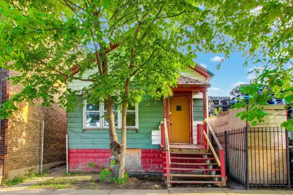 4316 W Carroll Avenue, Chicago, IL 60624