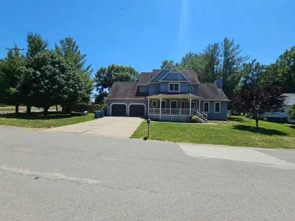 1 Brookhaven Drive, Mt Vernon, IL 62864