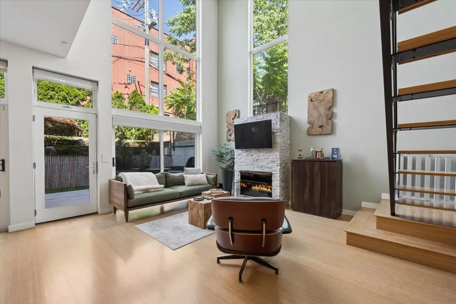 1212 N Hoyne Avenue #102, Chicago, IL 60622 - #3