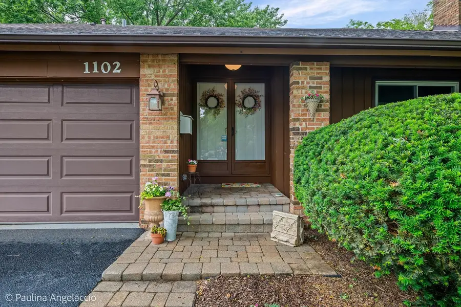 1102 N Pepper Tree Drive, Palatine, IL 60067 - #2
