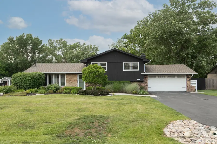 11606 N Brightway Drive, Mokena, IL 60448 - #2