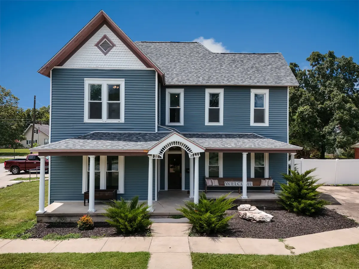 741 S Division Street, Carterville, IL 62918 - #1