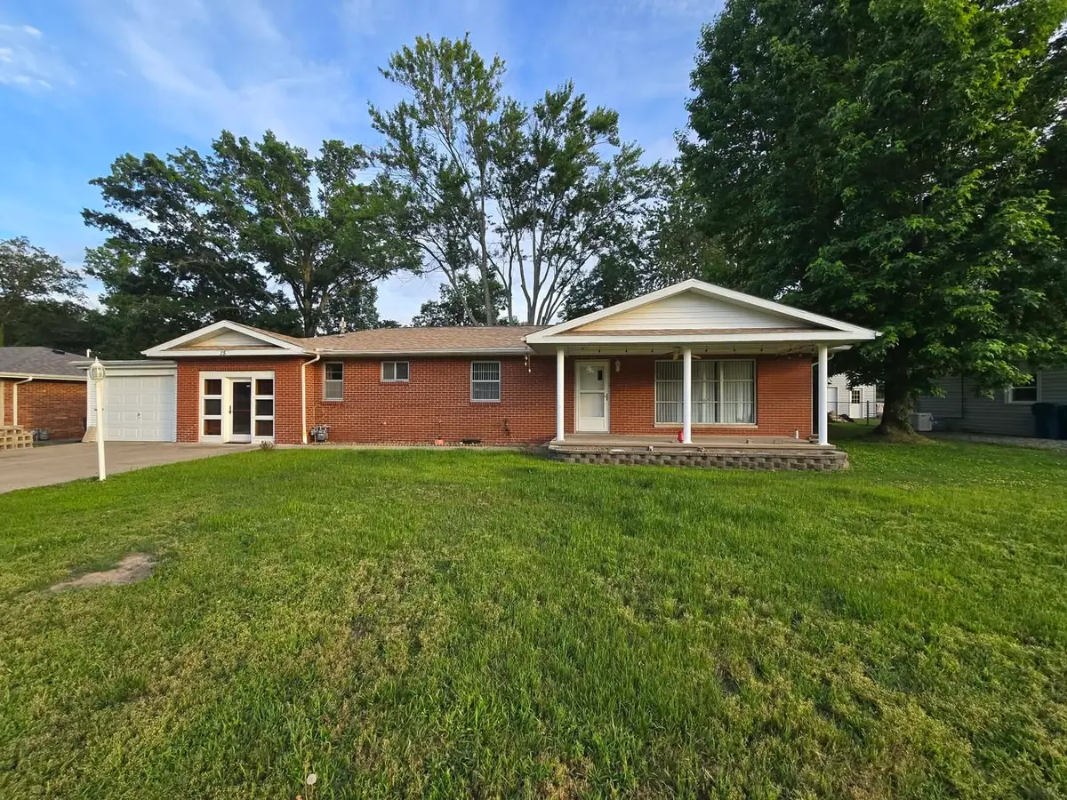 15 Homestead Drive, Mount Vernon, IL 62864 - #1