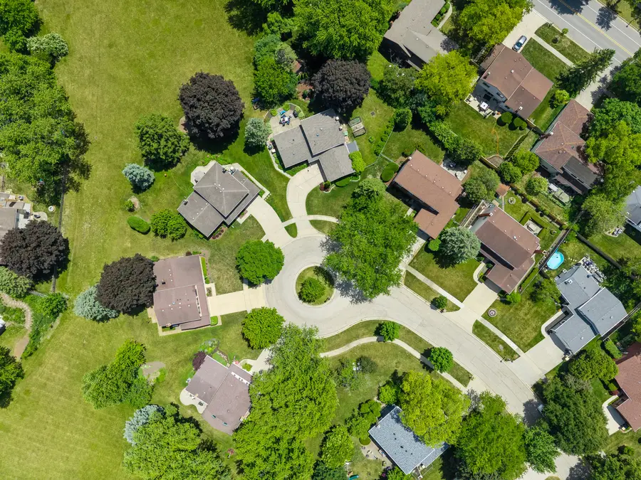 413 Catalpa Lane, Libertyville, IL 60048 - #3