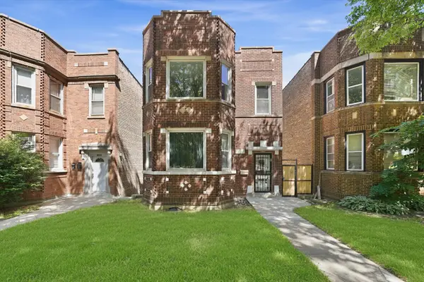 9015 S Muskegon Avenue, Chicago, IL 60617