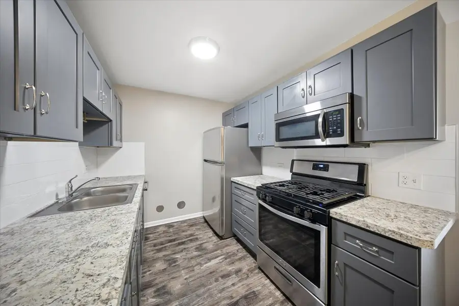 9954 S 84th Terrace S #210, Palos Hills, IL 60465 - #2