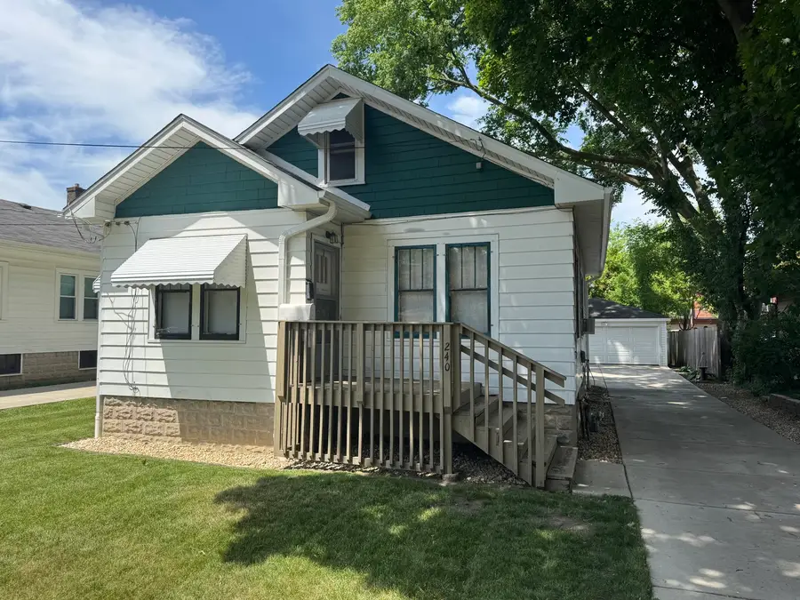 240 W Wilson Street, Palatine, IL 60067 - #2