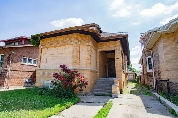 8255 S Saint Lawrence Avenue, Chicago, IL 60619
