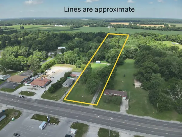 1249 S Washington Street, Duquoin, IL 62832