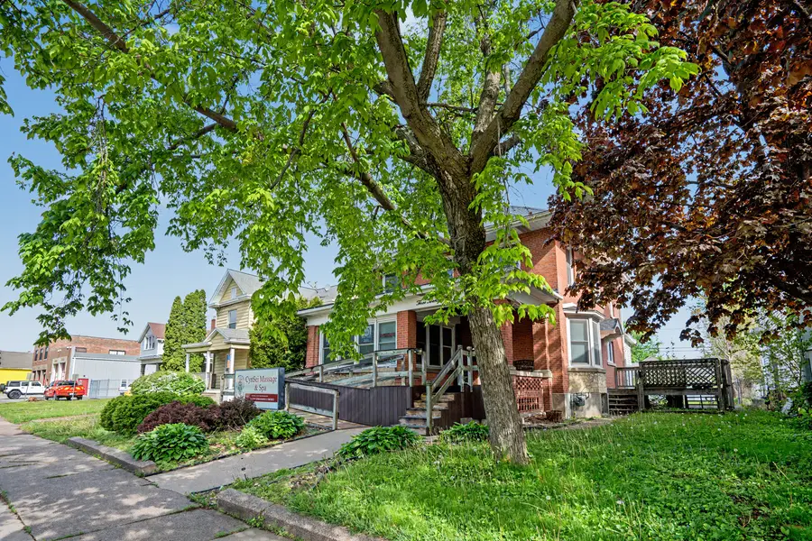 326 3rd Avenue S, Clinton, IA 52732 - #2