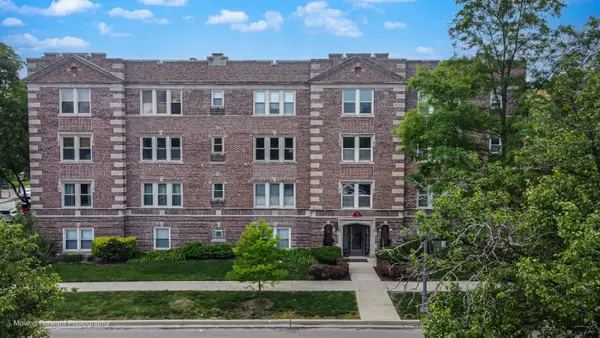 46 6th Avenue #GJ, La Grange, IL 60525