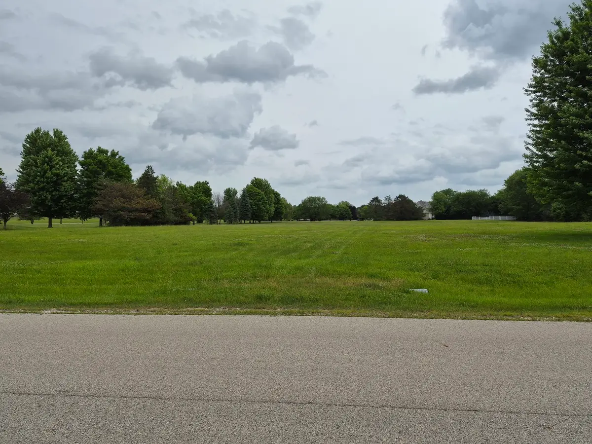 37133 N Fox Hill Drive, Wadsworth, IL 60083 - #1