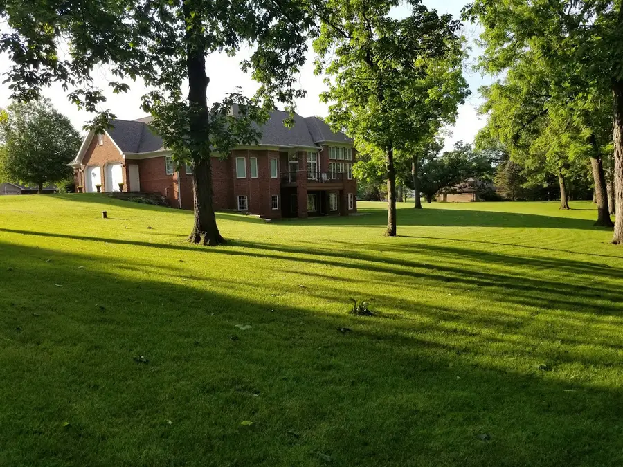 23 Roosevelt Drive, East Dubuque, IL 61025 - #3