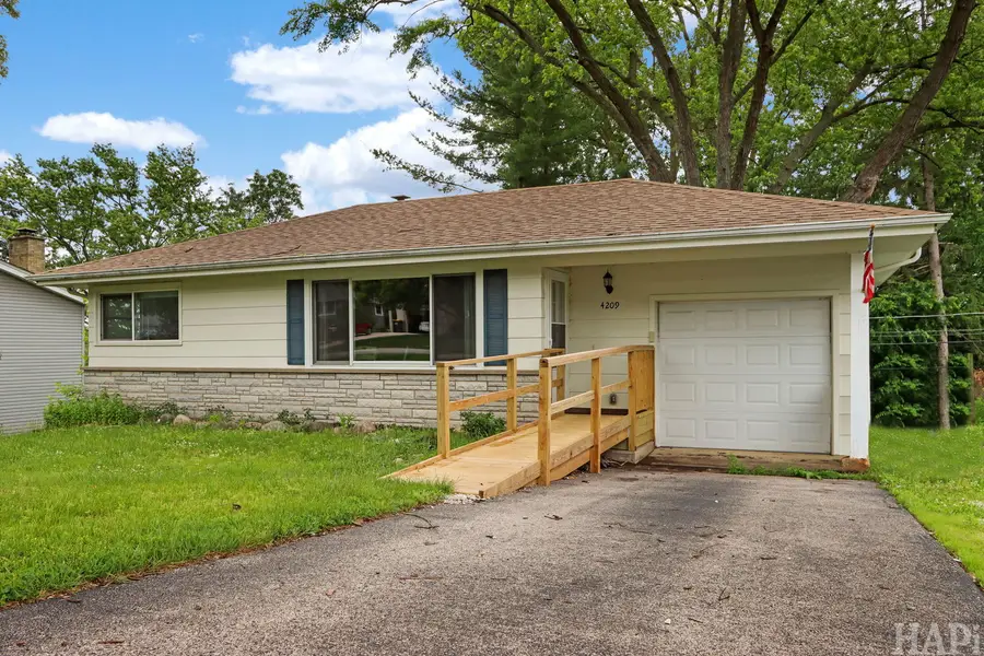 4209 Ponca Street, McHenry, IL 60050 - #2