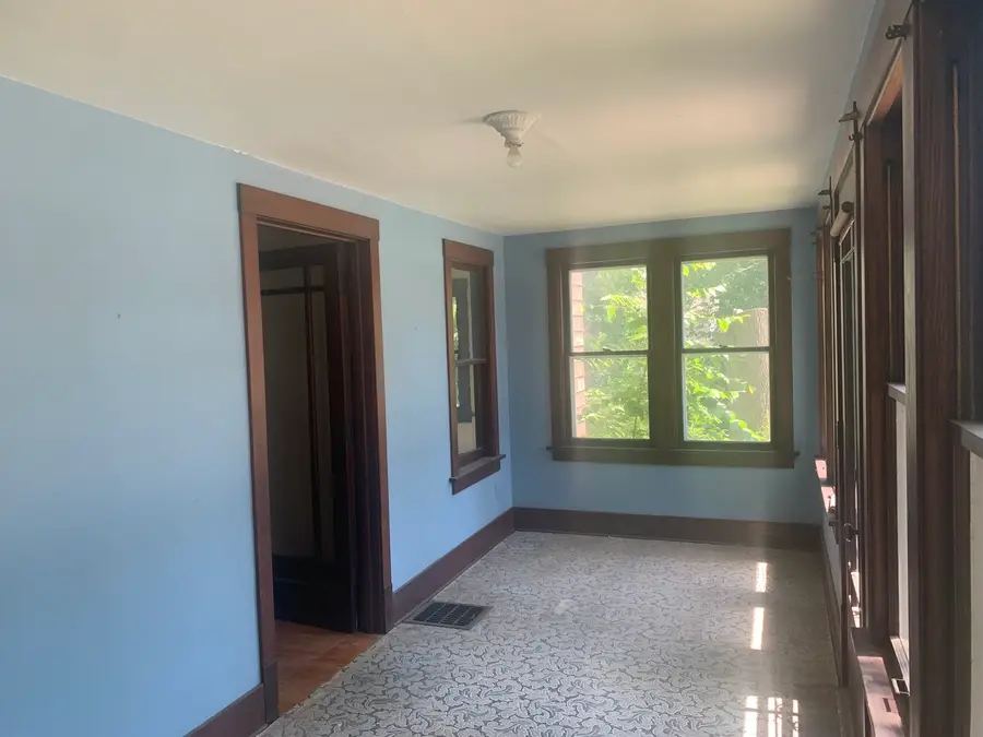 Address Withheld By Seller, Woodstock, IL 60098 - #3