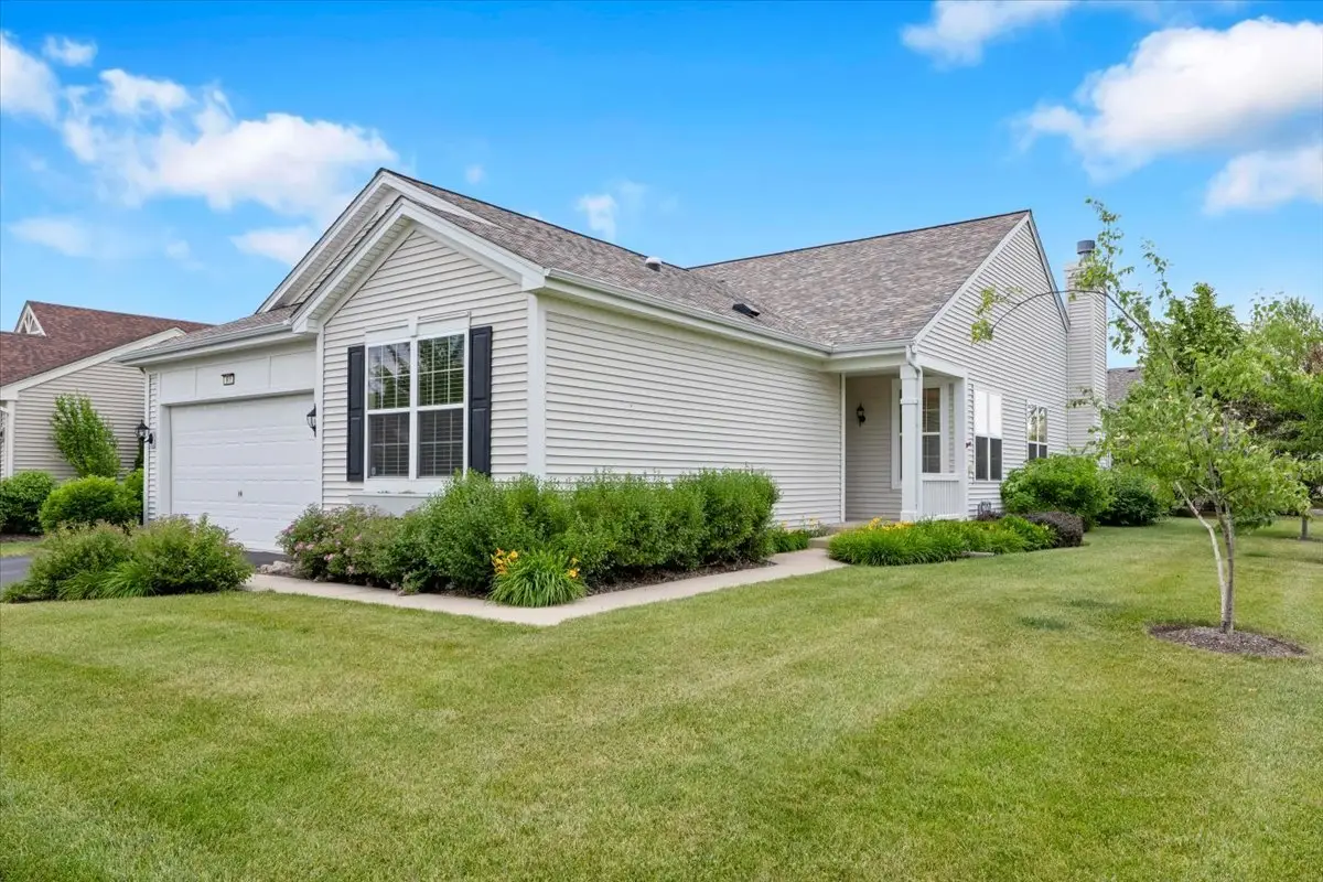 918 Scottsdale Drive, Pingree Grove, IL 60140 - #1