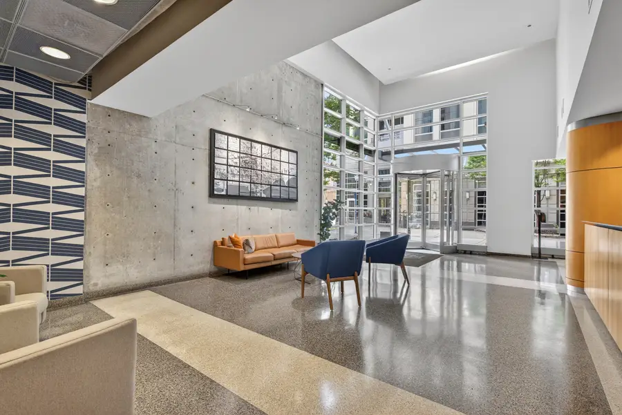 720 N Larrabee Street #1605, Chicago, IL 60654 - #2