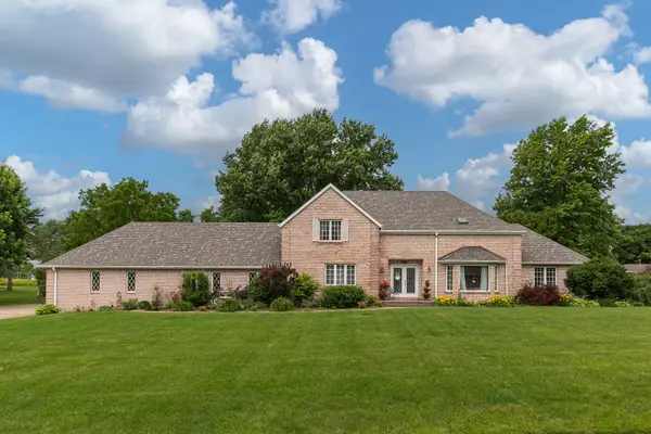 10910 51st Street Court, Milan, IL 61264