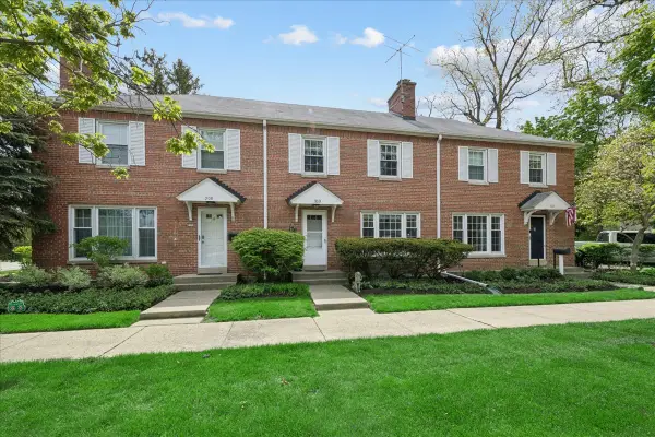 310 Jackson Avenue, Glencoe, IL 60022