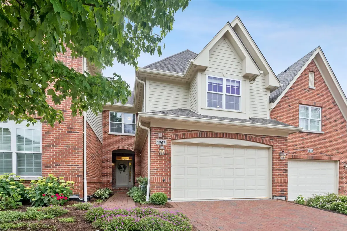 1047 Hickory Drive, Western Springs, IL 60558 - #1