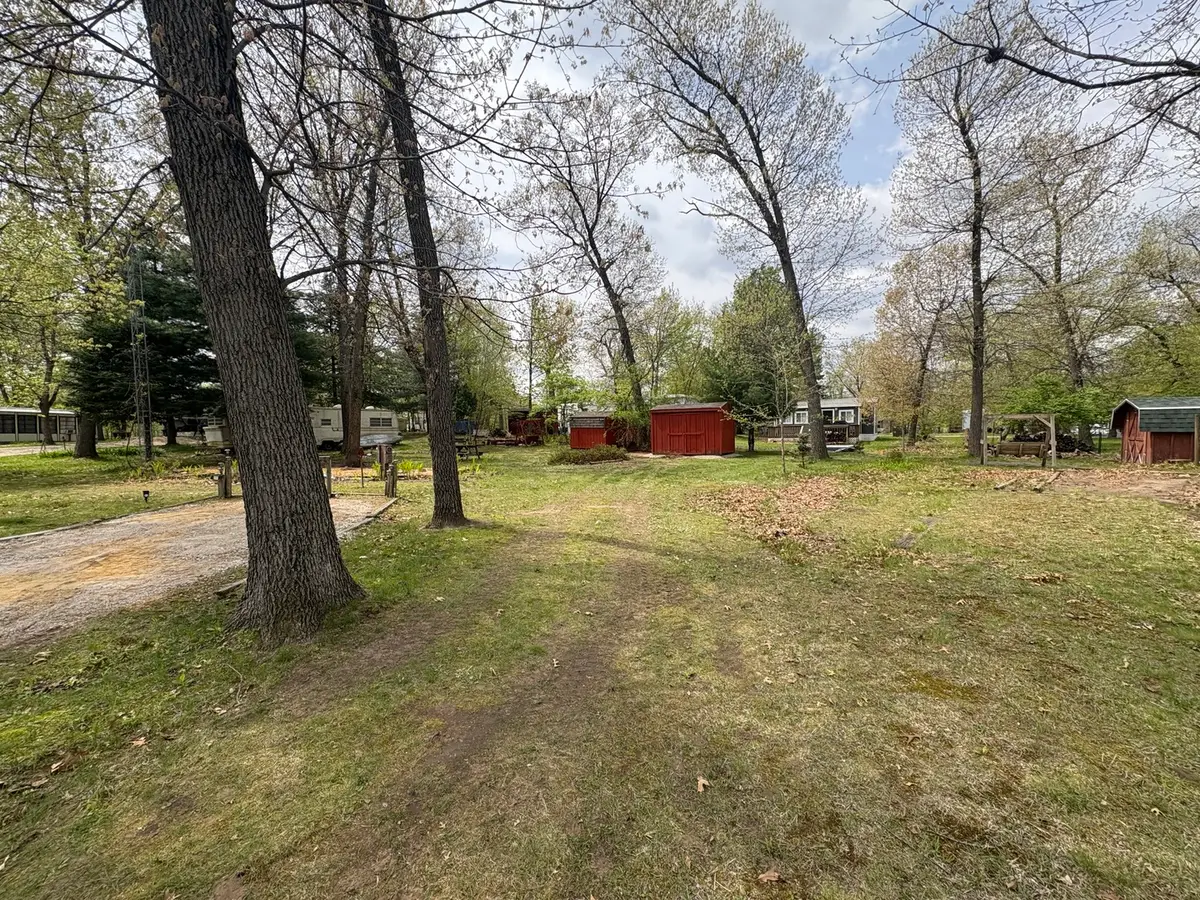 8/50&51 Woodhaven, Sublette, IL 61367 - #1