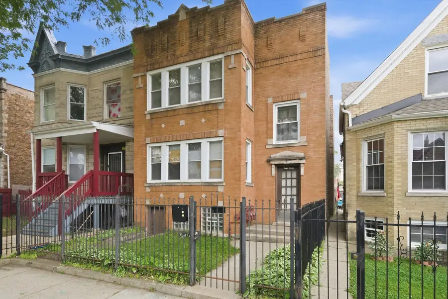 830 N Drake Avenue, Chicago, IL 60651 - #3