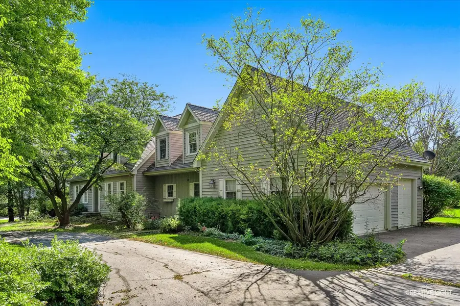 7N242 Whispering Trail, Saint Charles, IL 60175 - #2