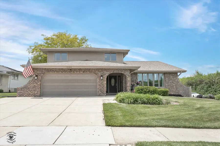 15102 Sunset Ridge Drive, Orland Park, IL 60462 - #2
