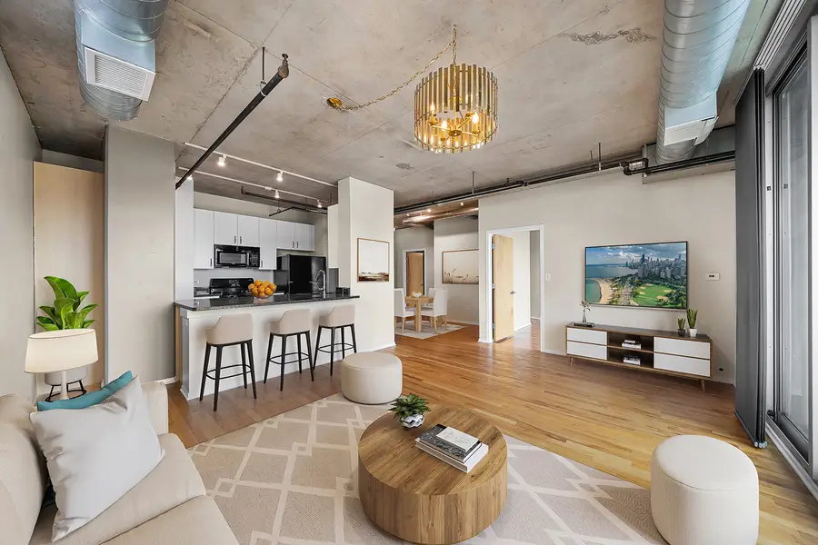 700 W Van Buren Street #709, Chicago, IL 60607 - #2