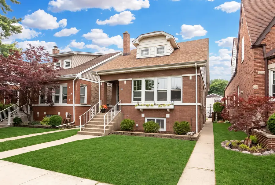 5035 N Menard Avenue, Chicago, IL 60630 - #2