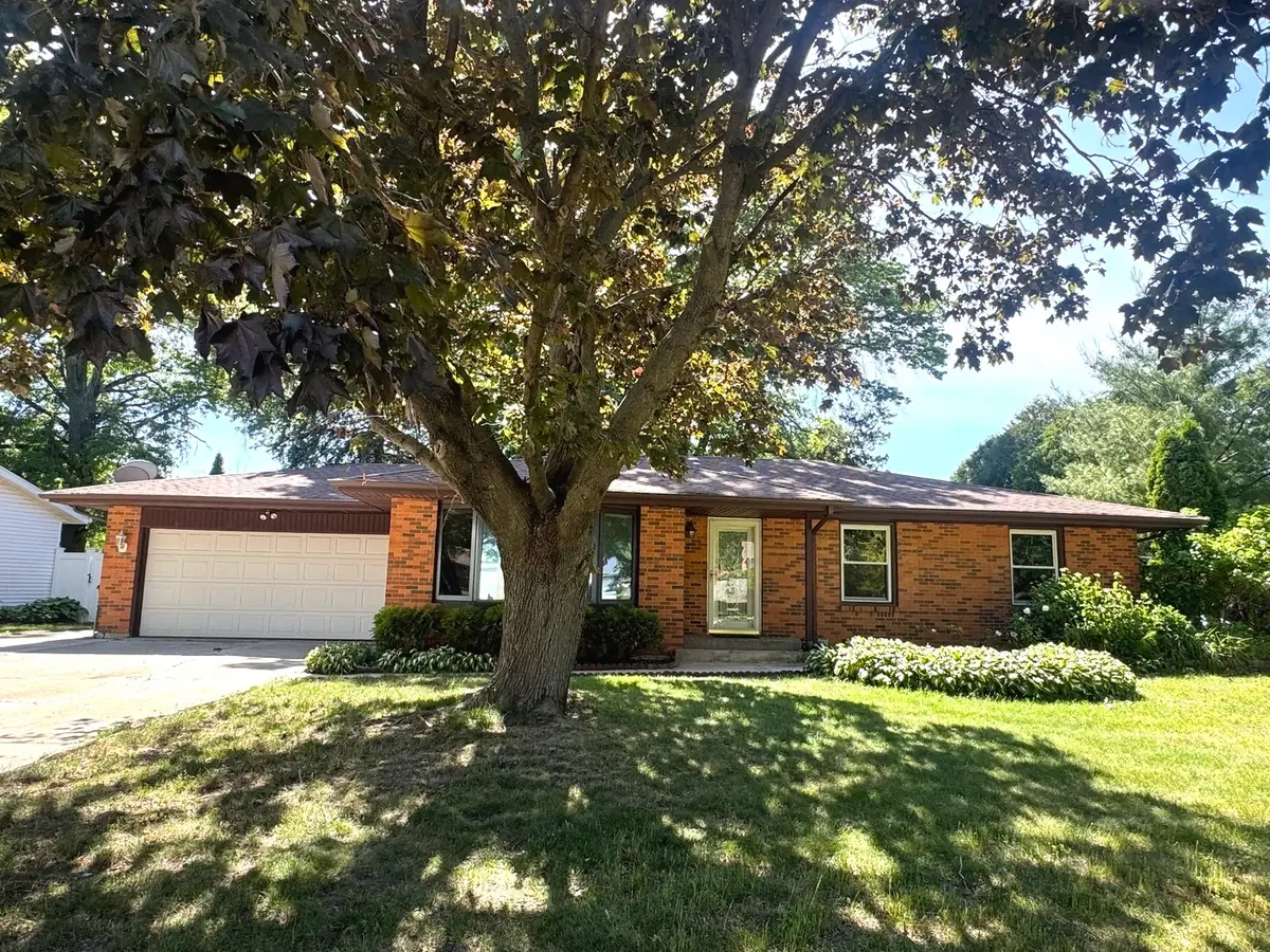 3020 Southbridge Road, Rockford, IL 61114 - #1