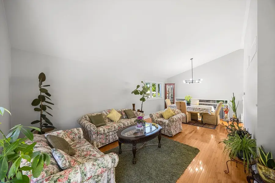 307 Terry Lane, Bloomingdale, IL 60108 - #3