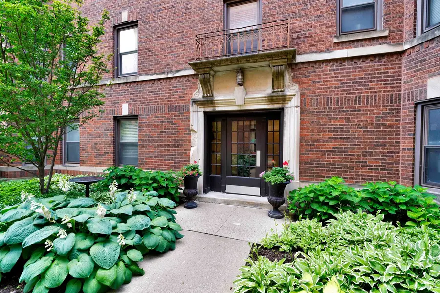 58 Forest Avenue #2S, Riverside, IL 60546 - #2