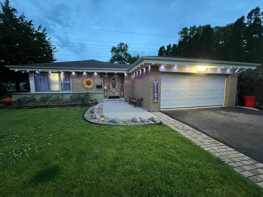 499 Gilbert Drive, Wood Dale, IL 60191 - #2