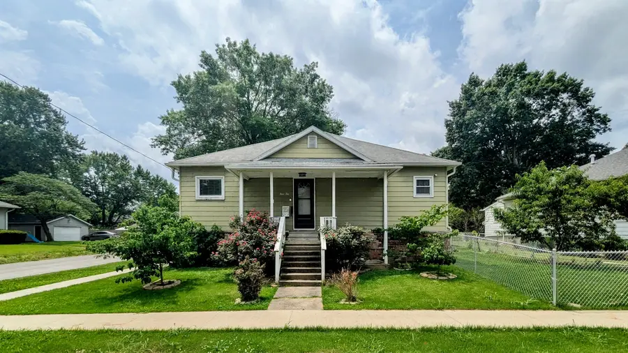 410 E 4th Street, West Frankfort, IL 62896 - #2