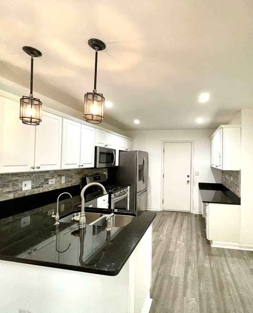 54 Egg Harbour Court, Schaumburg, IL 60173 - #3