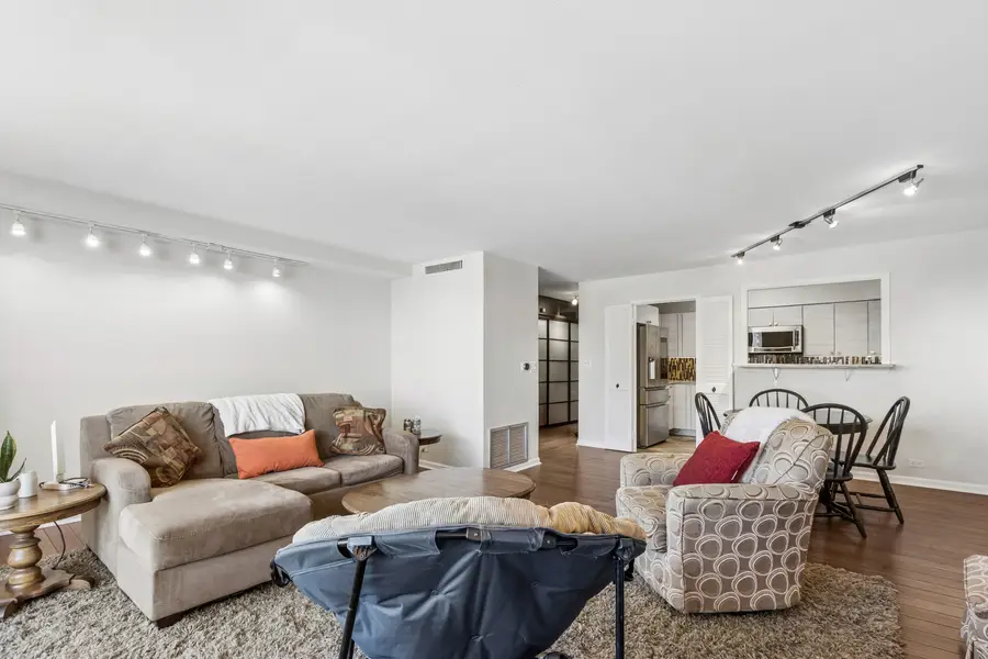 6007 N Sheridan Road #9E, Chicago, IL 60660 - #3